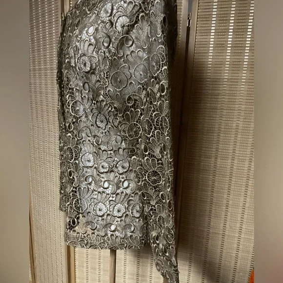 Jacket - Picture 4 of 4